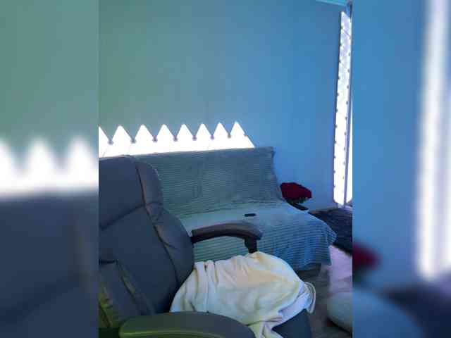 whiteTEA webcam