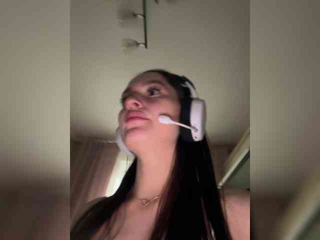 whiteTEA webcam