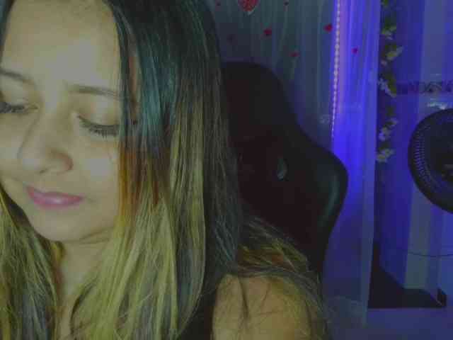 Soficutte Live Webcam on BongaCams Soficutte Live Webcam on BongaCams