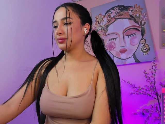 Angelvicky's BongaCams show and profile