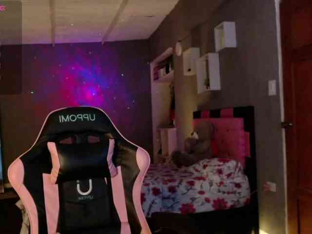 OliviaCarter1 OliviaCarter1