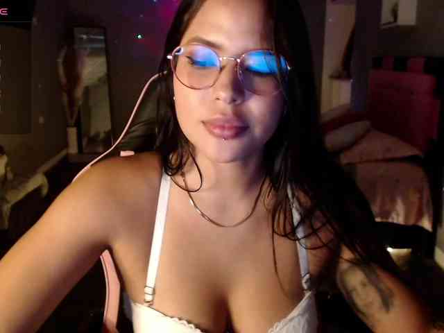 OliviaCarter1 webcam