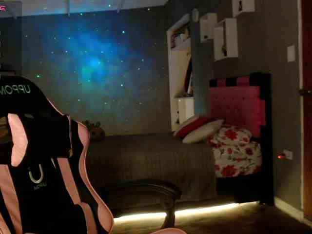 OliviaCarter1 webcam