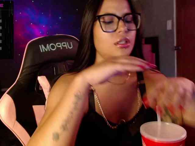 OliviaCarter1 OliviaCarter1