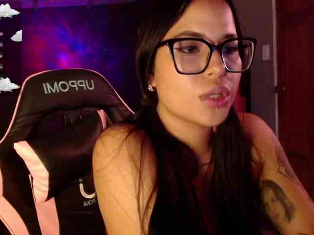 OliviaCarter1 OliviaCarter1