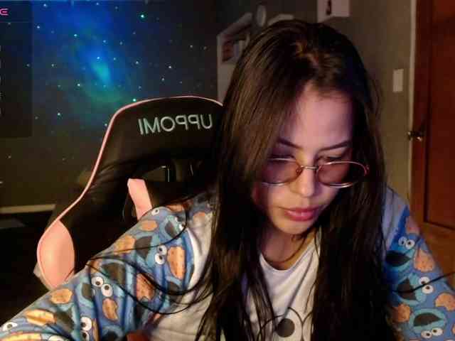 OliviaCarter1 webcam