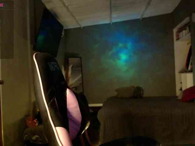 OliviaCarter1 webcam