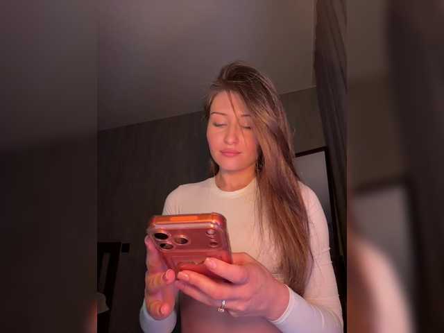 Pleasure-'s BongaCams show and profile