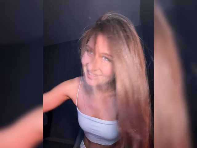 Pleasure-'s BongaCams show and profile