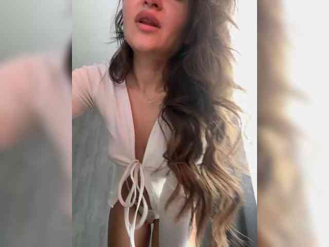 Pleasure-'s webcam live show