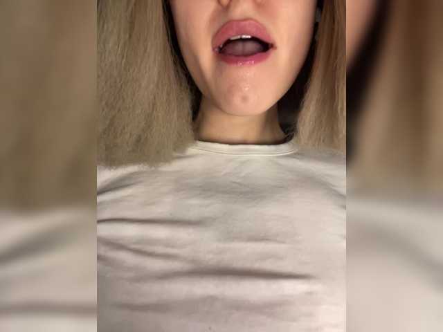 go to chat with AnnaSissi