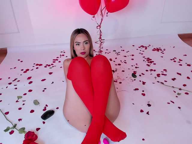 Arianne-ferrer's BongaCams show and profile