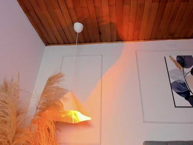 Arianne-ferrer's BongaCams show and profile