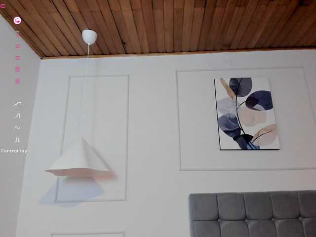 Arianne-ferrer's BongaCams show and profile