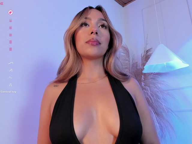 Arianne-ferrer's BongaCams show and profile