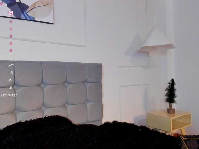 Arianne-ferrer's BongaCams show and profile