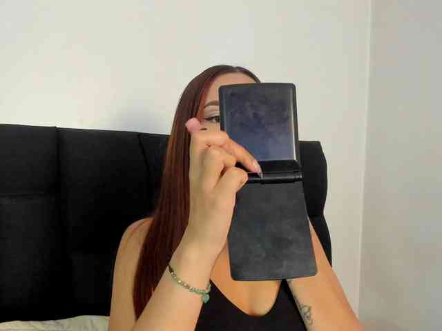 Arianne-ferrer Arianne-ferrer