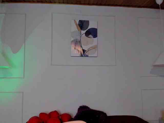 Nicole_Voshkie webcam