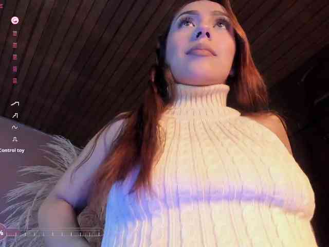 Nicole_Voshkie webcam