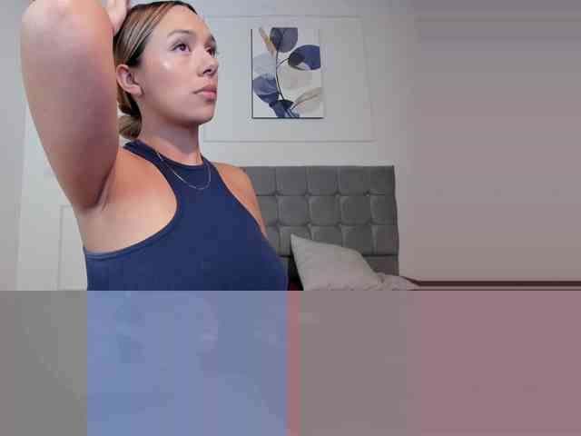 Nicole_Voshkie webcam