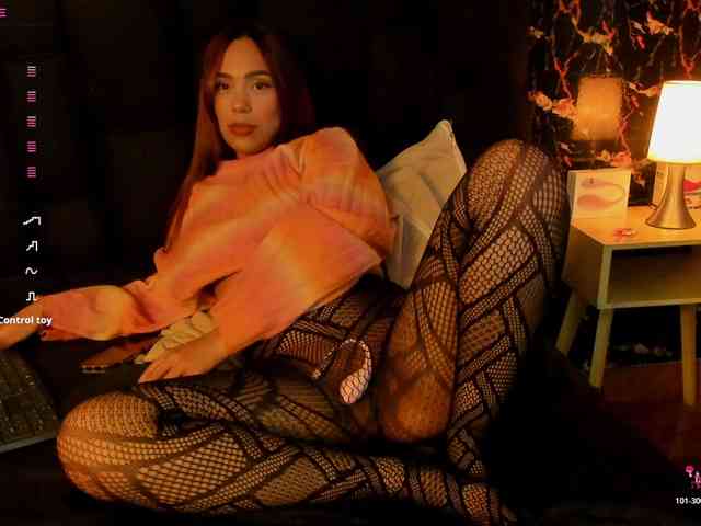 Nicole_Voshkie webcam