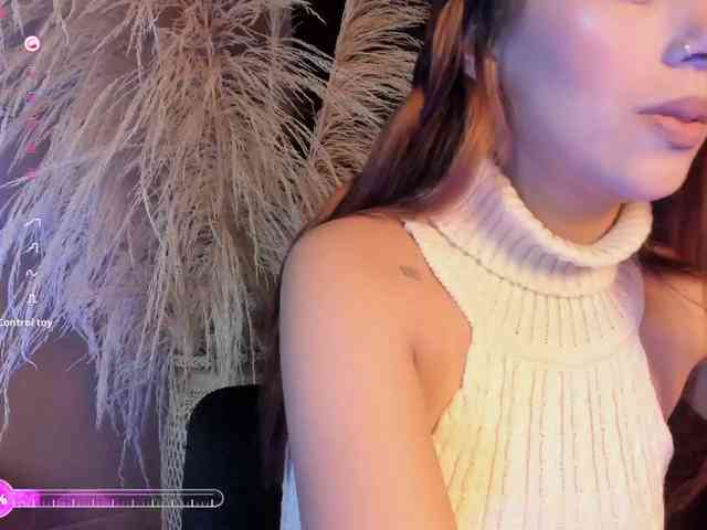 Nicole_Voshkie webcam