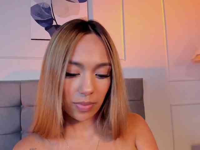 Nicole_Voshkie webcam