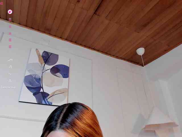 Nicole_Voshkie webcam