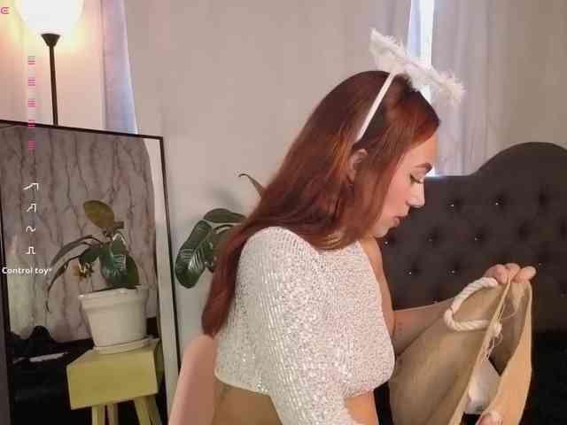 Nicole_Voshkie webcam