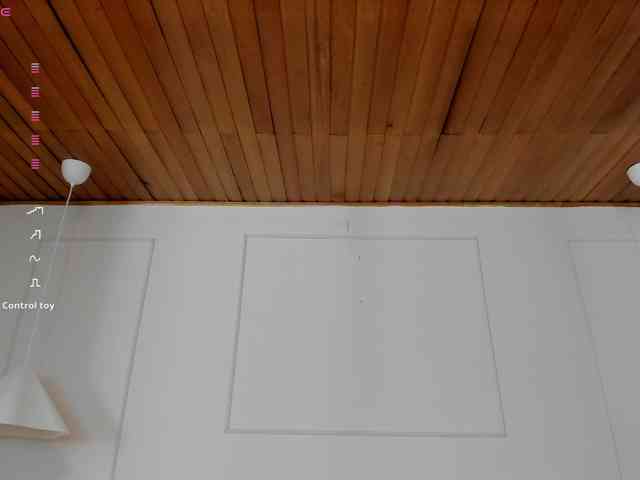 Nicole_Voshkie webcam