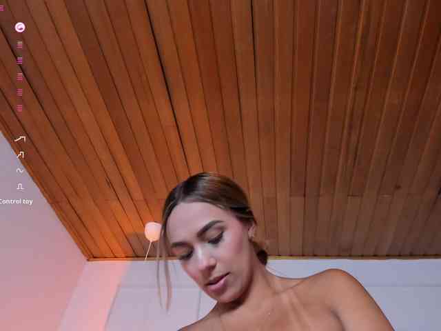 Arianne-ferrer Arianne-ferrer