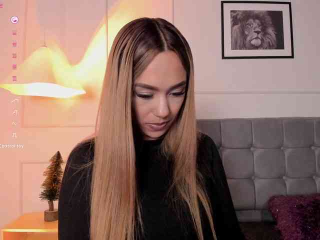 Nicole_Voshkie webcam