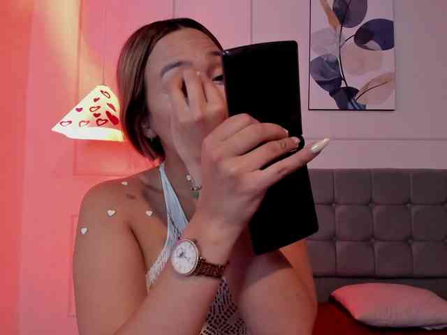 Nicole_Voshkie webcam