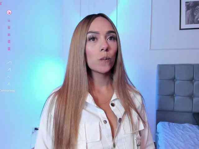 Arianne-ferrer Arianne-ferrer