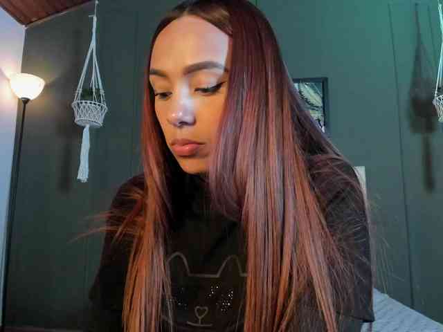 Nicole_Voshkie webcam