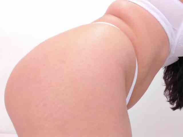 EvelynSweet Live Webcam on BongaCams