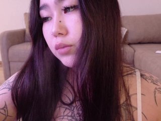 Yuriko-May Porn Show