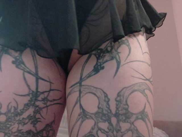 Yuriko-May's BongaCams show and profile