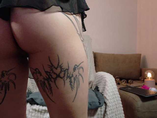 Yuriko-May's BongaCams show and profile