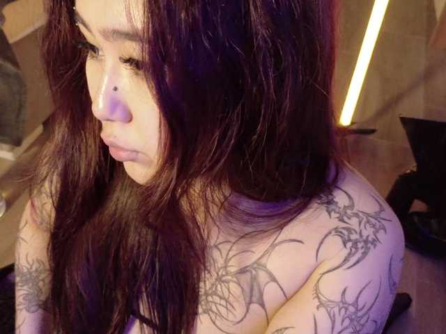  Yuriko-May chat room