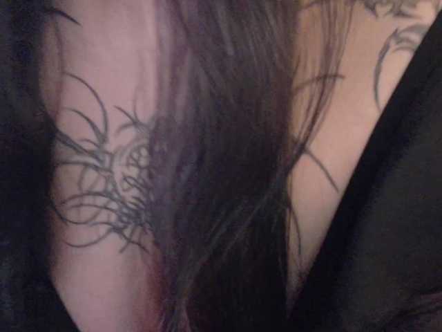 Yuriko-May's BongaCams show and profile