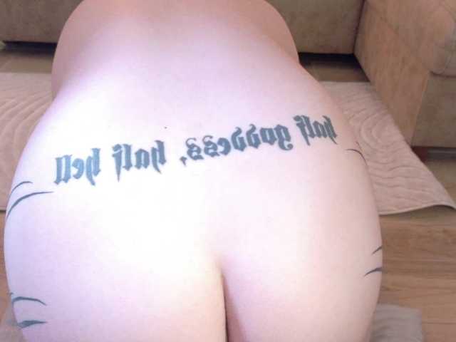 Yuriko-May's BongaCams show and profile