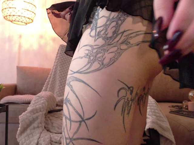 Yuriko-May's BongaCams show and profile