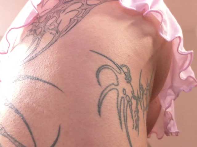 Yuriko-May's BongaCams show and profile