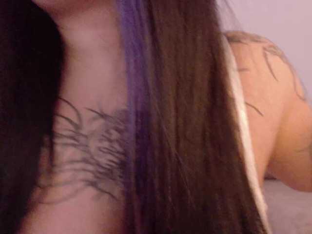 Yuriko-May's BongaCams show and profile