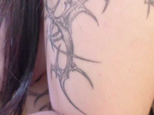 Yuriko-May's BongaCams show and profile