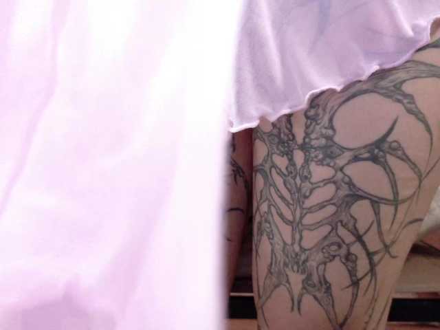 Yuriko-May's BongaCams show and profile