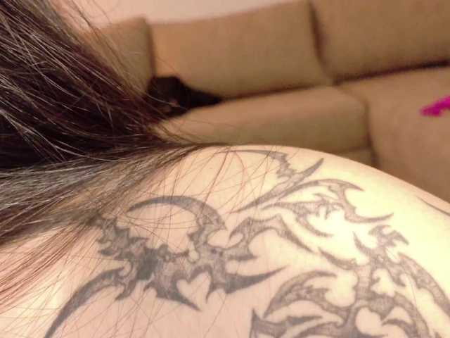 Yuriko-May from BongaCams