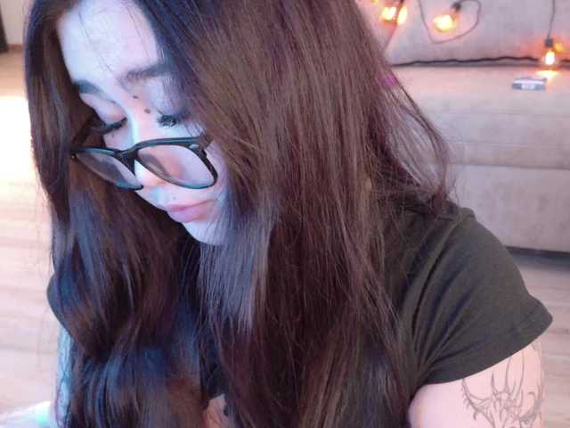  Yuriko-May chat room