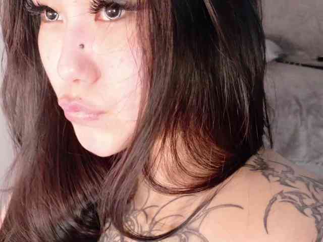 Yuriko-May webcam